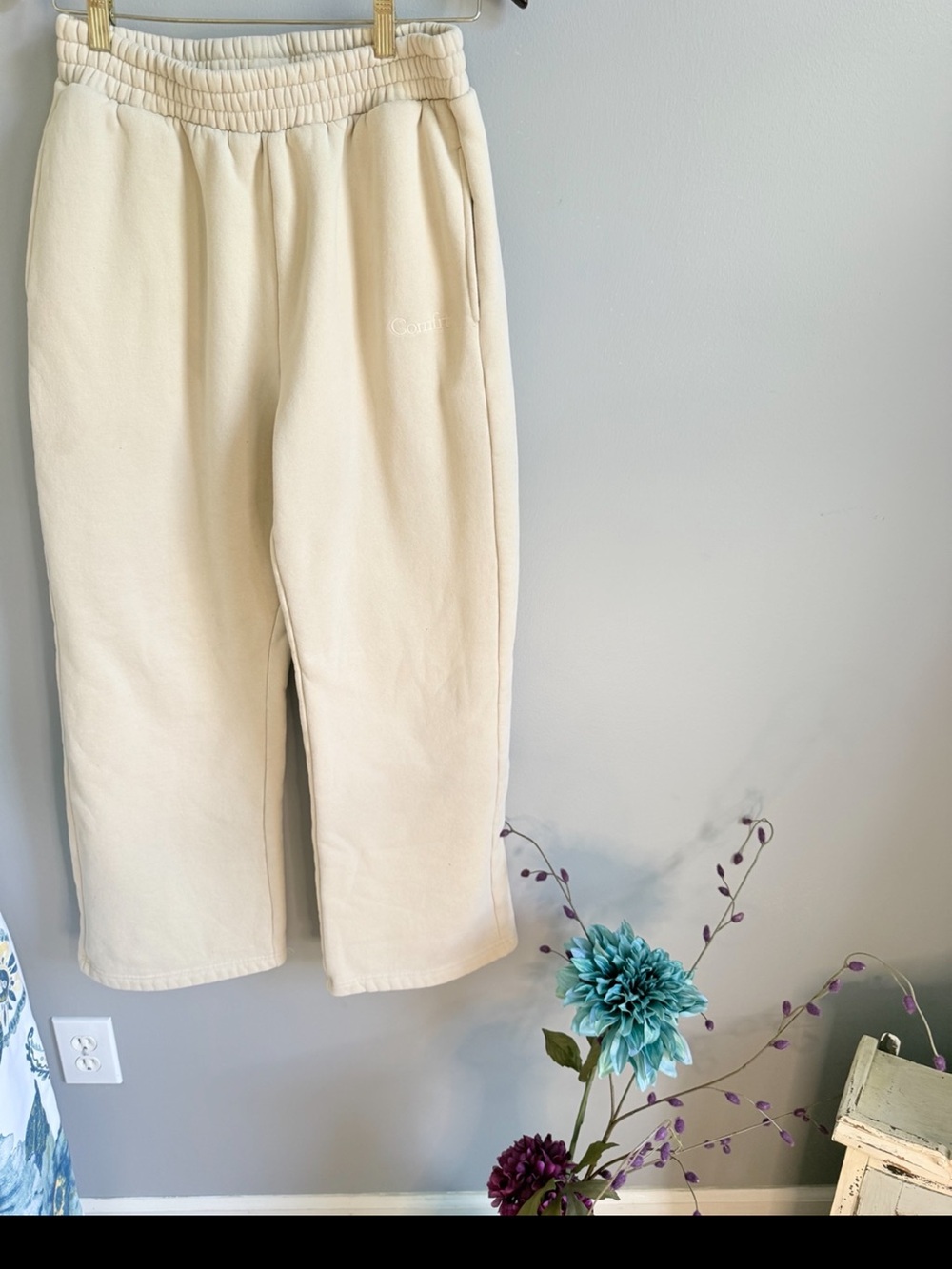 Women’s cozy comfort sweatpants